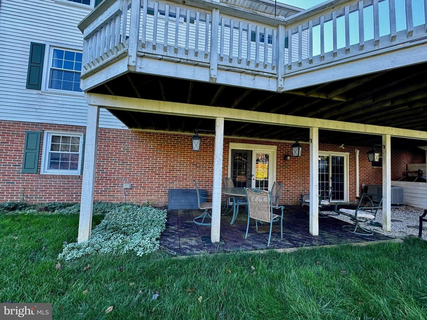 167 Walter Road photo 55