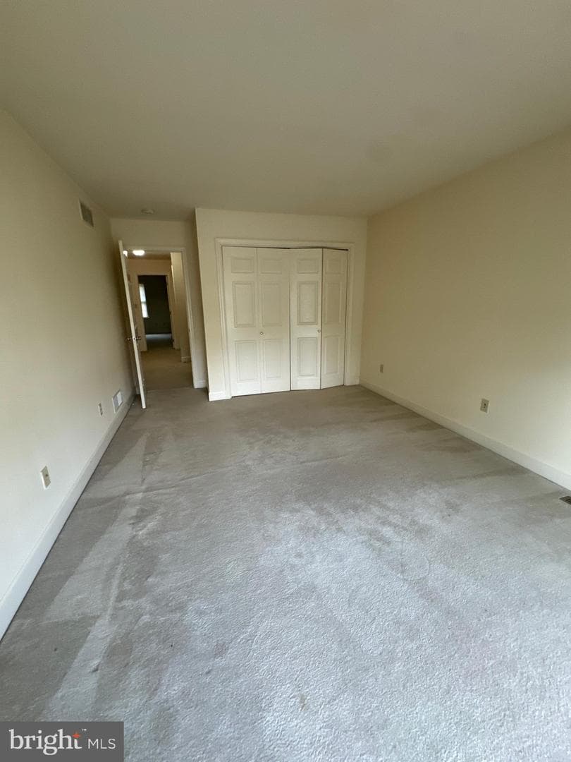 142 Scully Place photo 3