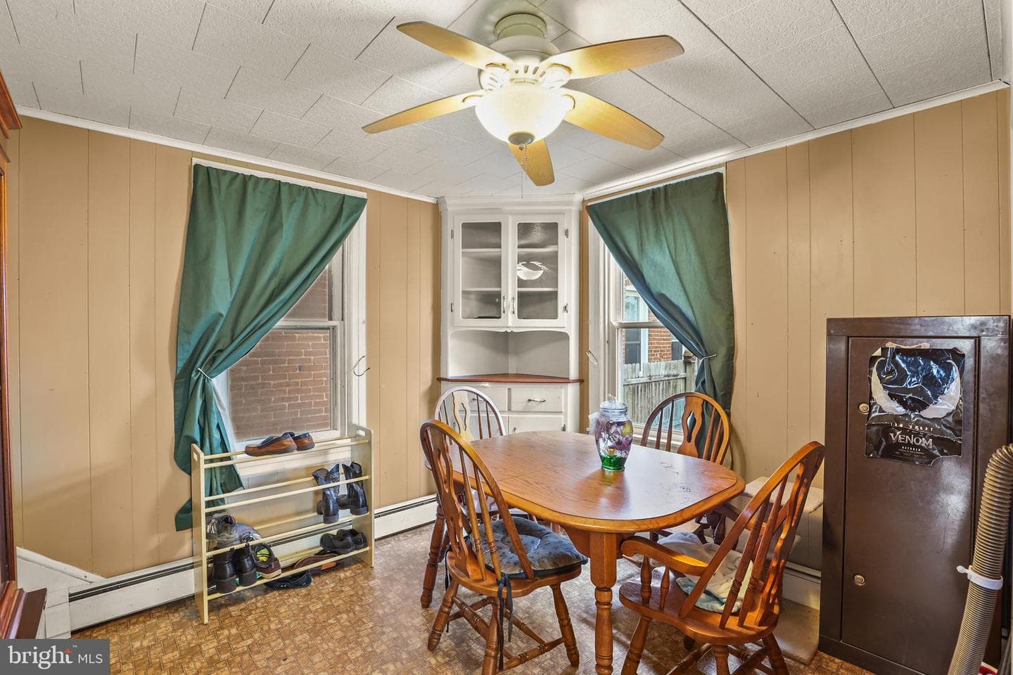 56 E Frederick Street photo 6