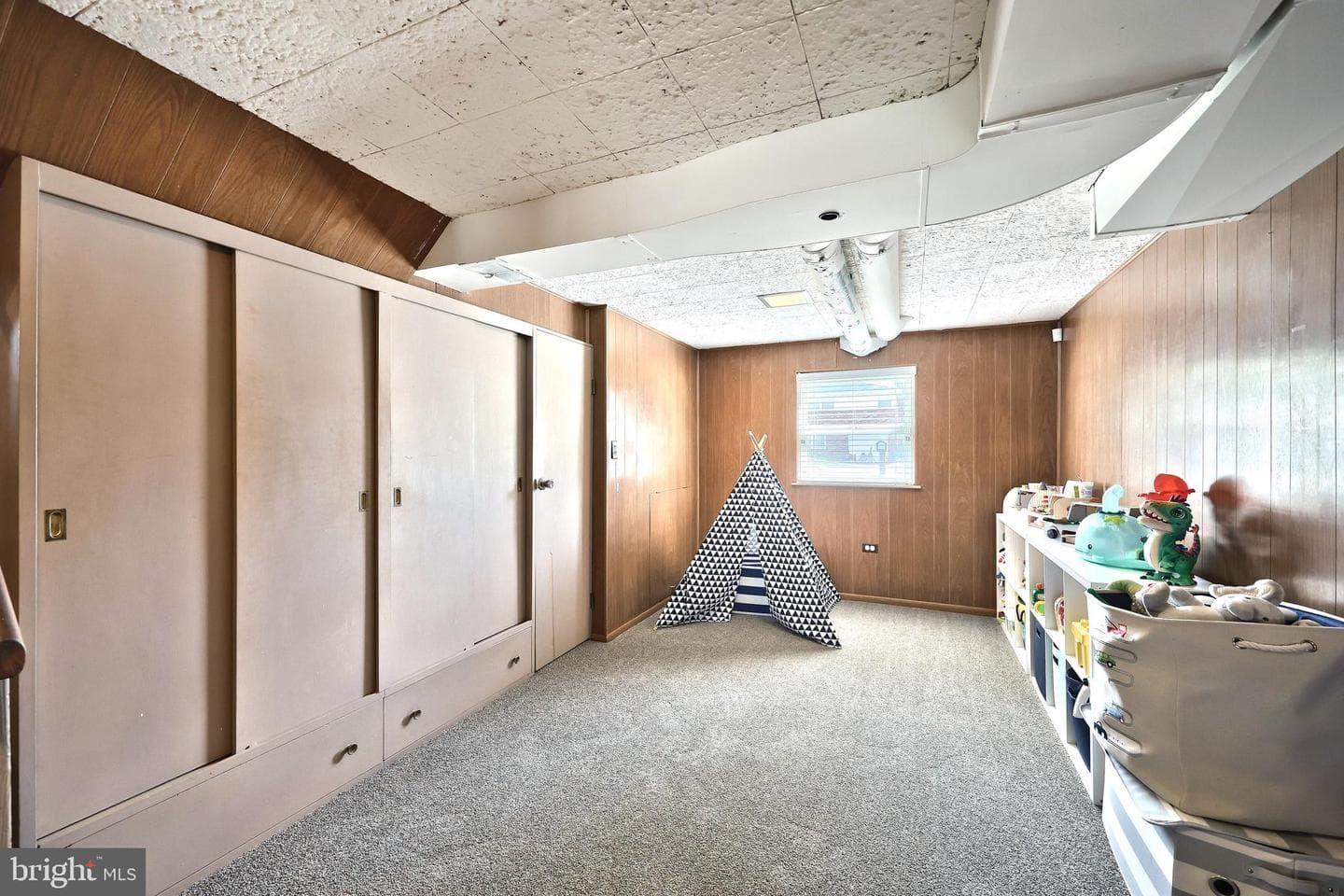 2437 Schoolhouse Lane photo 21