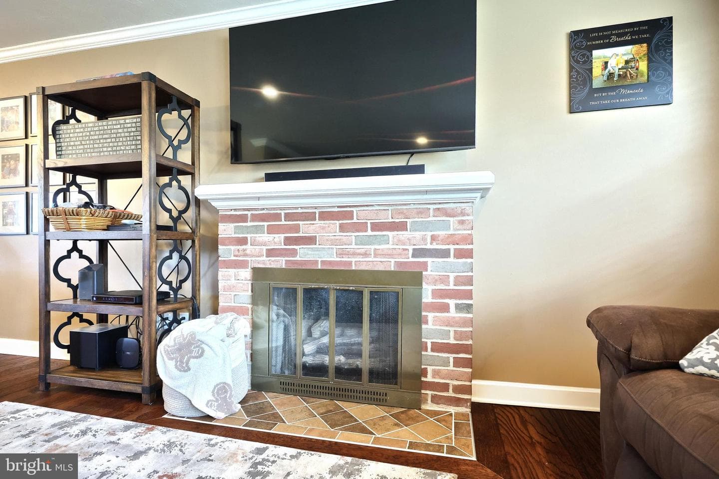 2437 Schoolhouse Lane photo 6