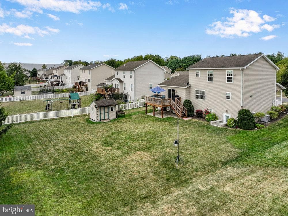151 Martel Circle photo 41