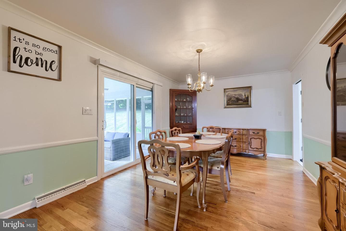 109 Lyle Circle photo 16