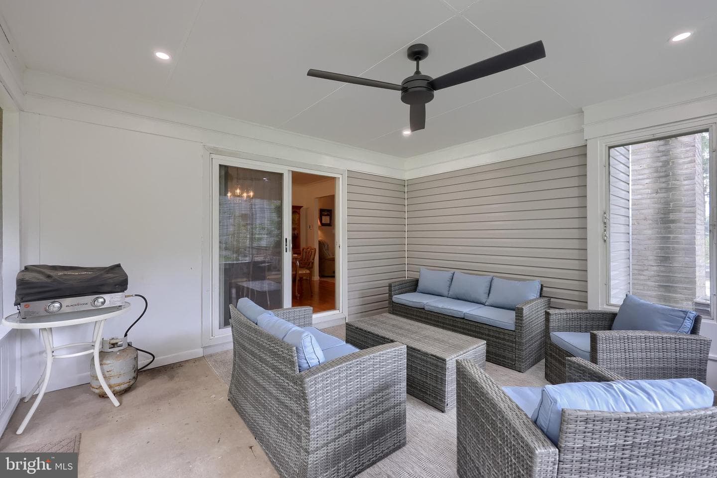 109 Lyle Circle photo 18