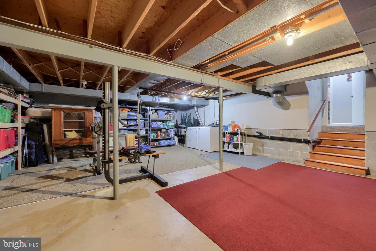 109 Lyle Circle photo 43