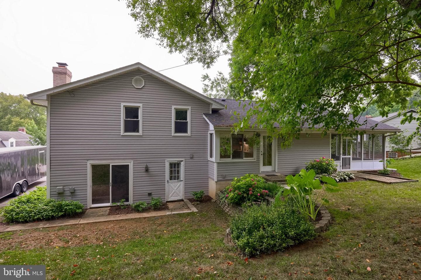 109 Lyle Circle photo 46