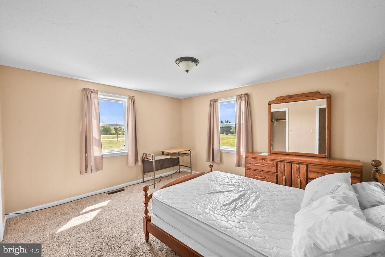 400 Fairview Drive photo 22