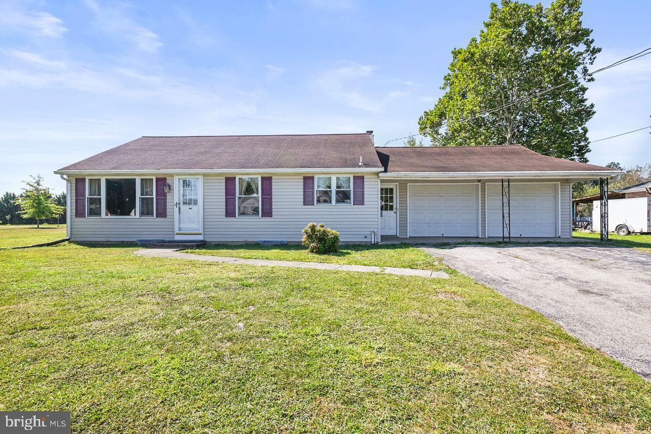 400 Fairview Drive photo 3