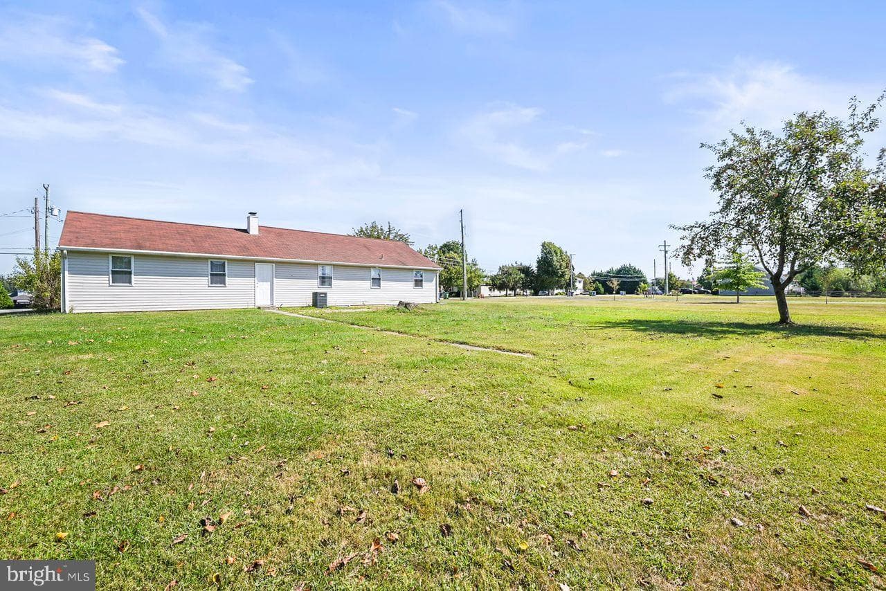 400 Fairview Drive photo 32