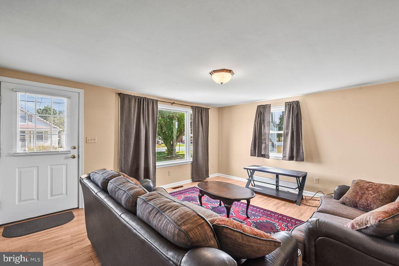 400 Fairview Drive photo 9