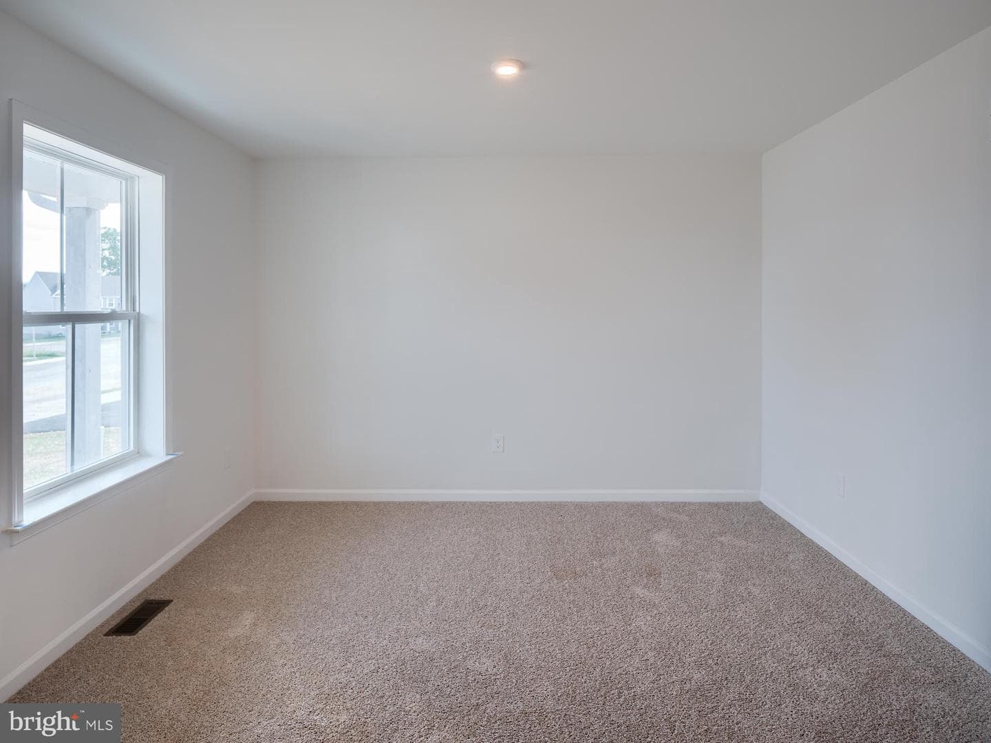 309 Boxwood Drive photo 7
