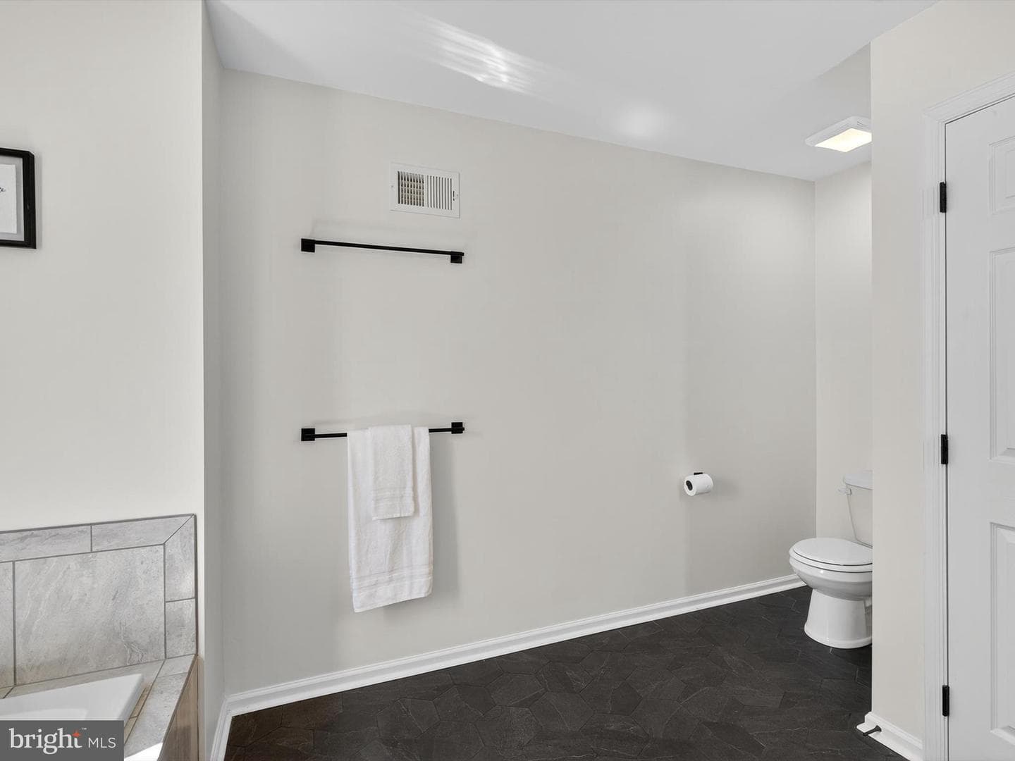 1275 Dietz Road photo 21