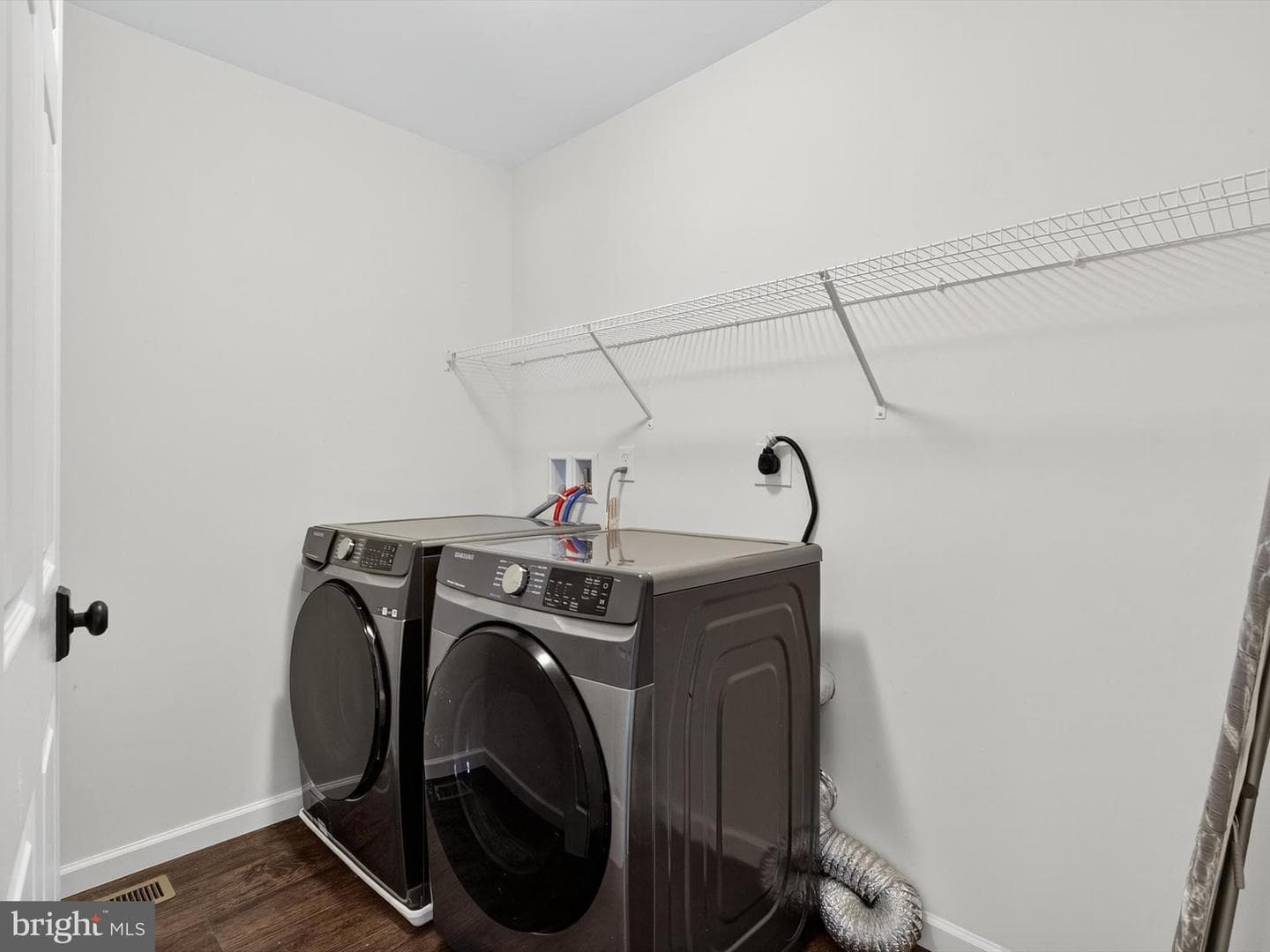 1275 Dietz Road photo 25