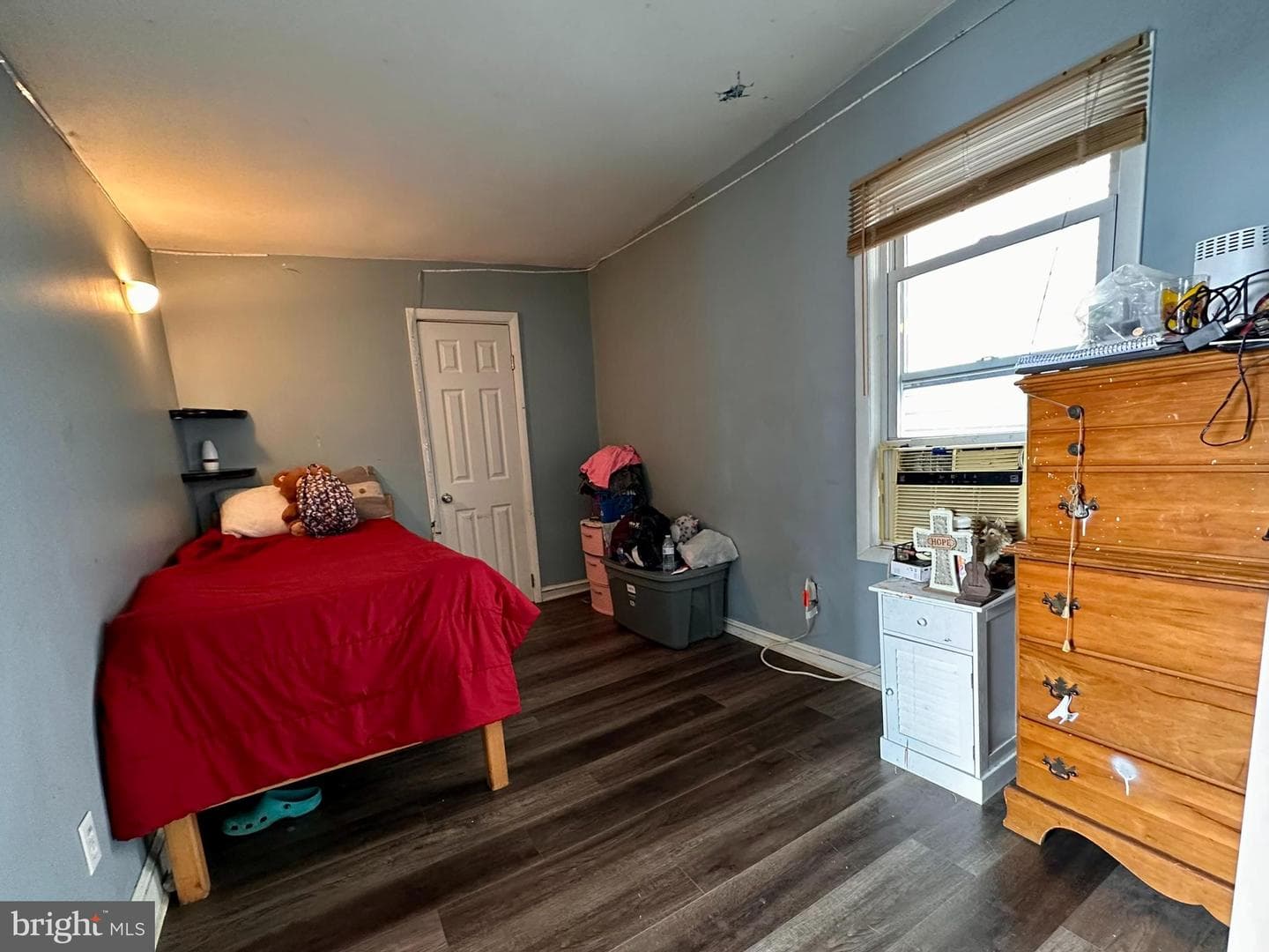 32 N York Street photo 14
