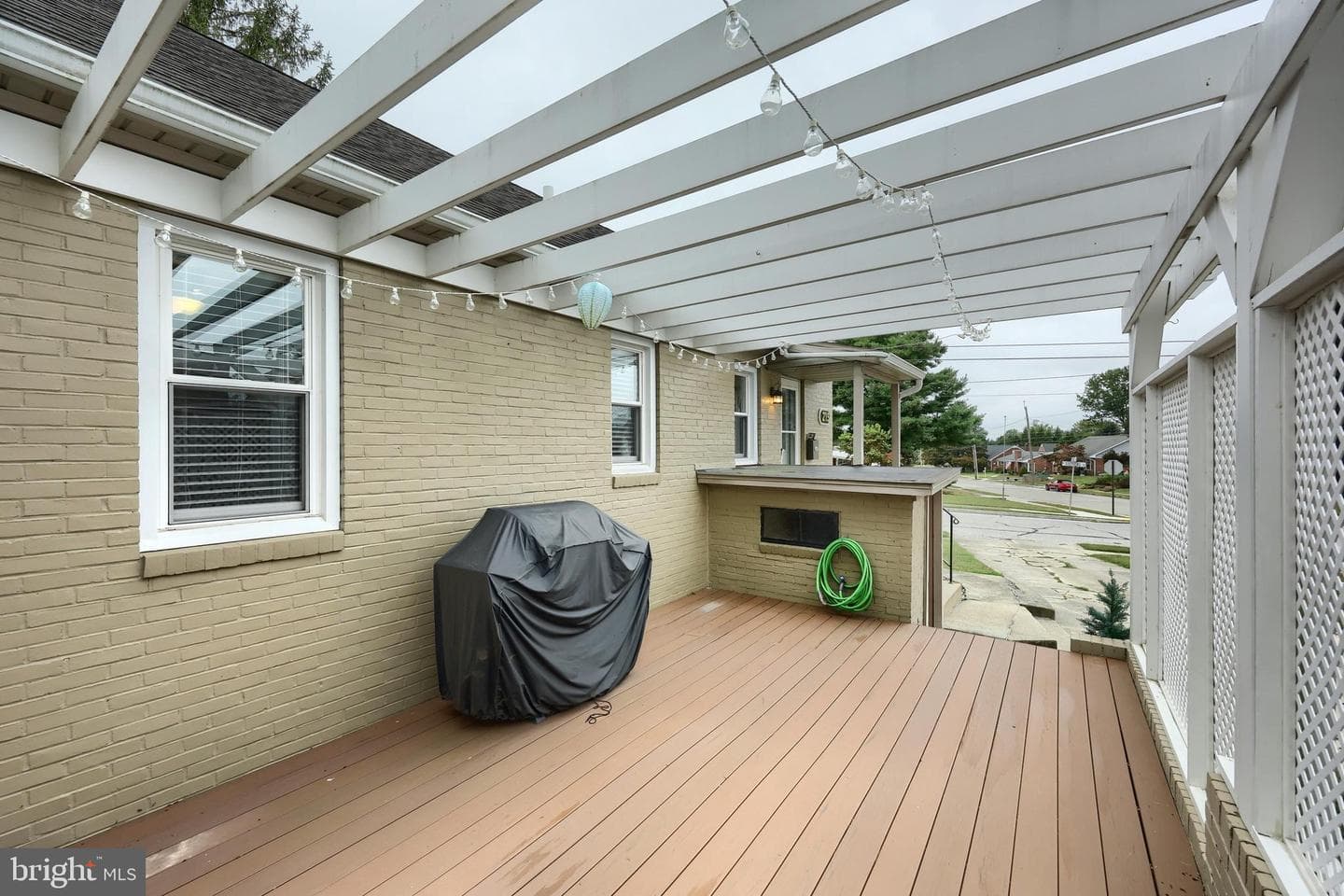 215 N Stephen Place photo 35