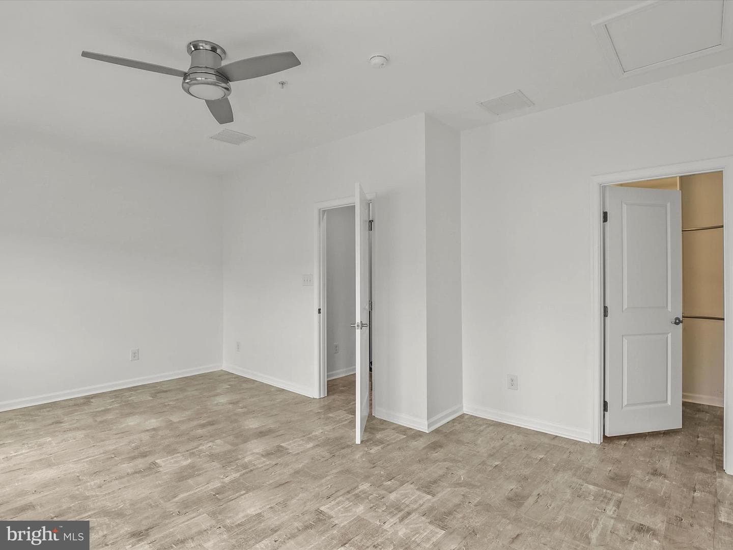 1215 Rannoch Lane photo 26