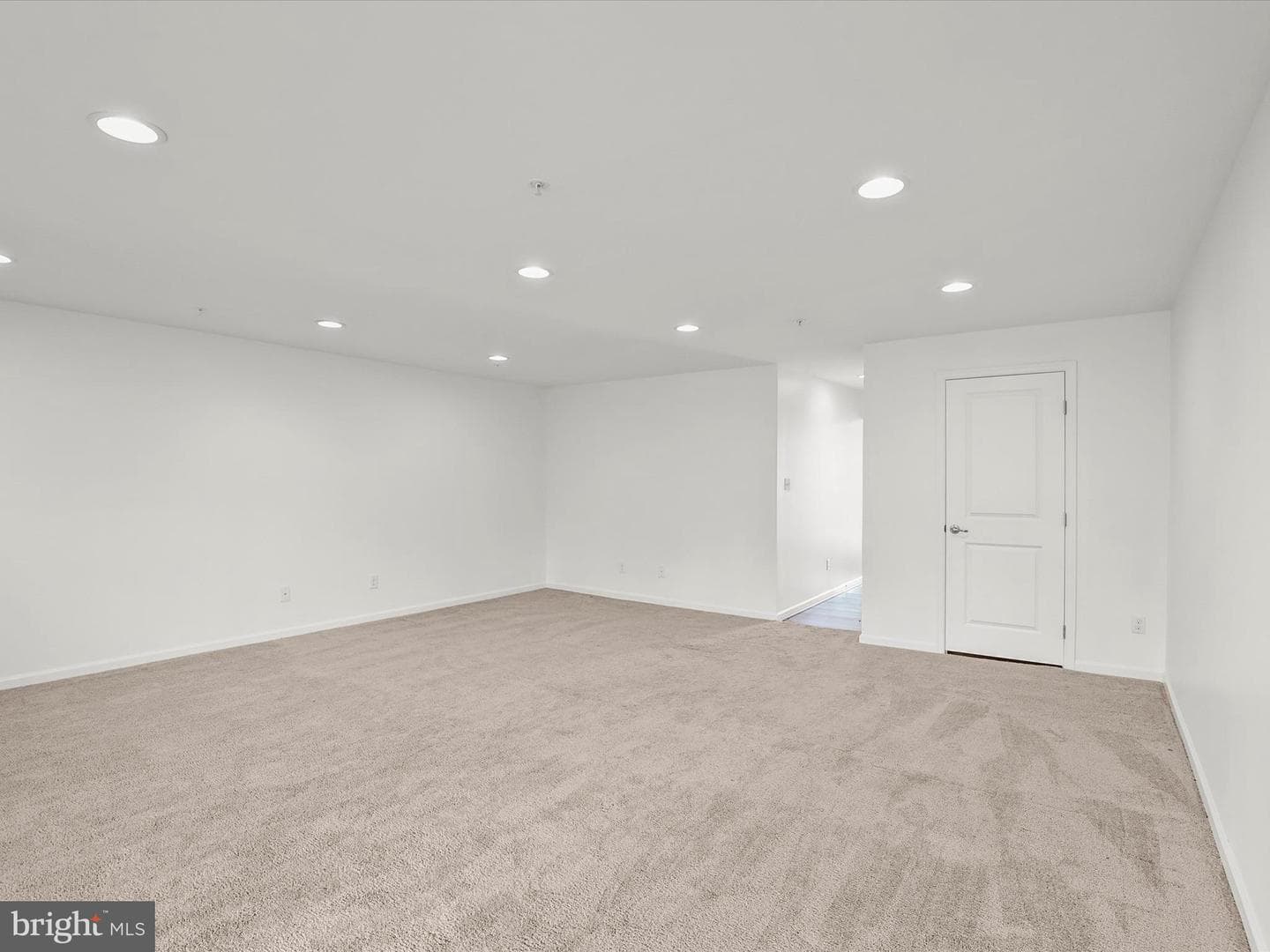 1215 Rannoch Lane photo 30