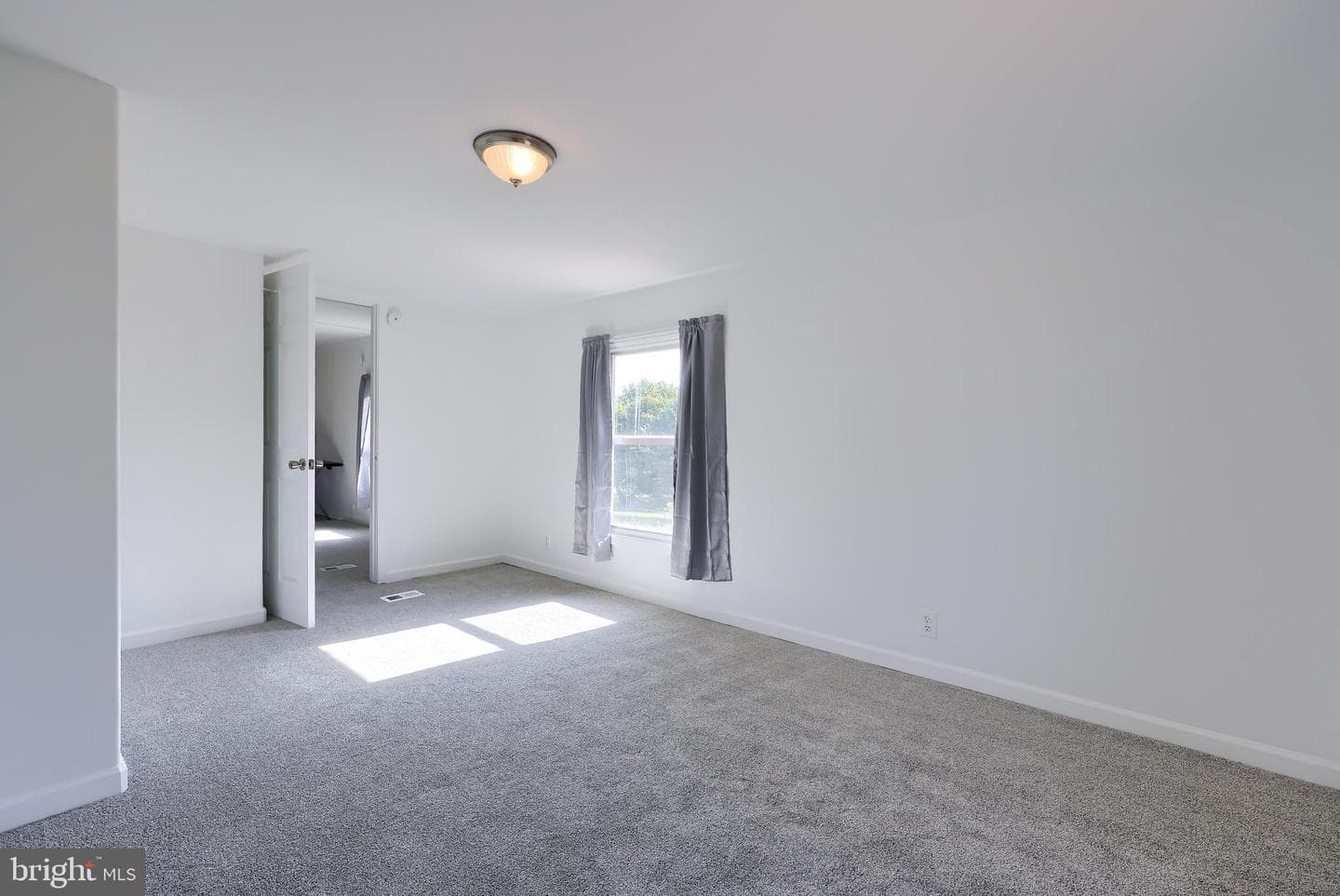 4391 Schoolhouse Road photo 12