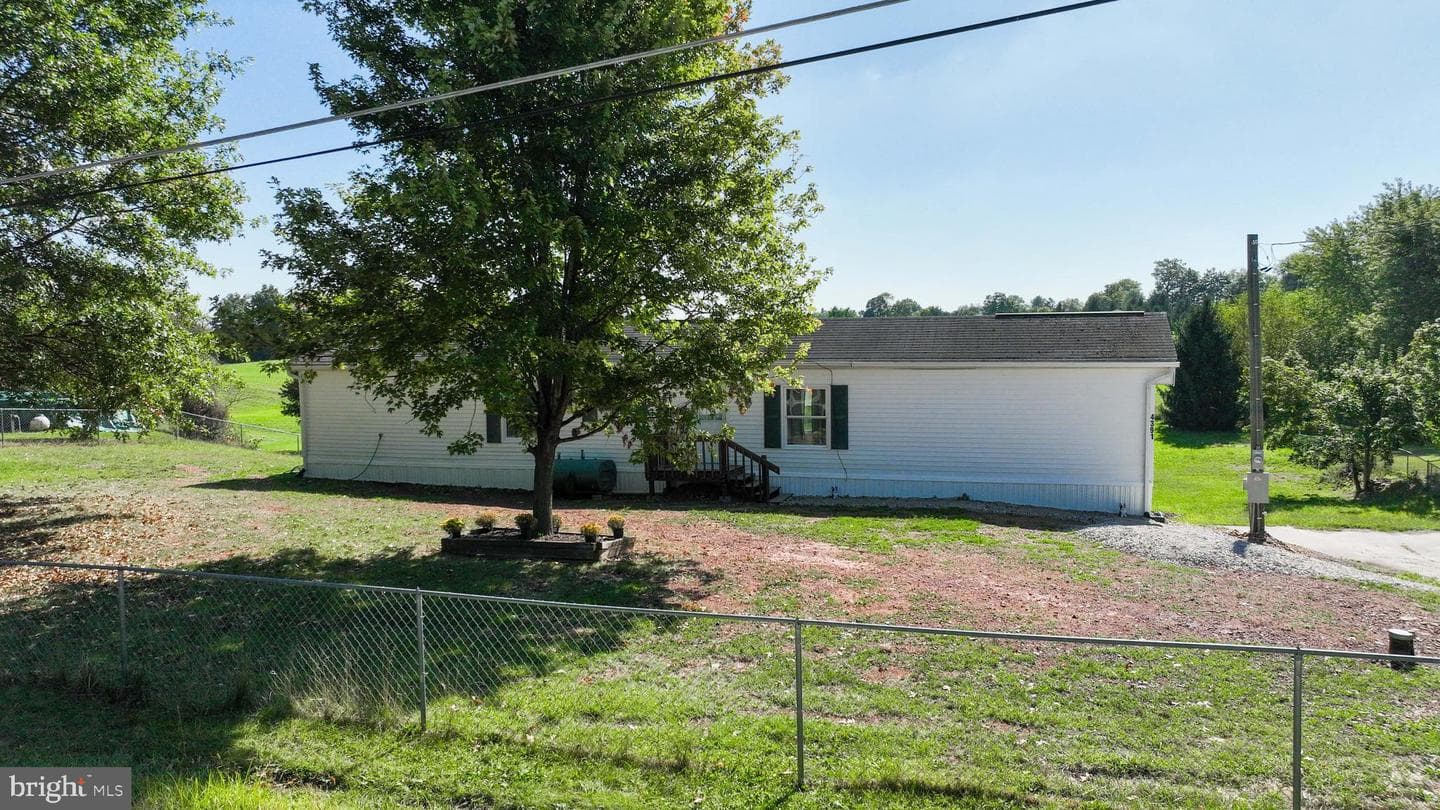 4391 Schoolhouse Road photo 35