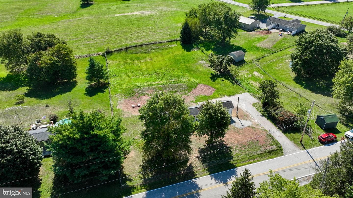 4391 Schoolhouse Road photo 38