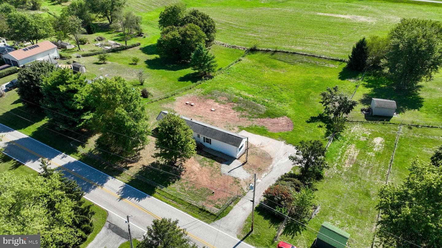 4391 Schoolhouse Road photo 40