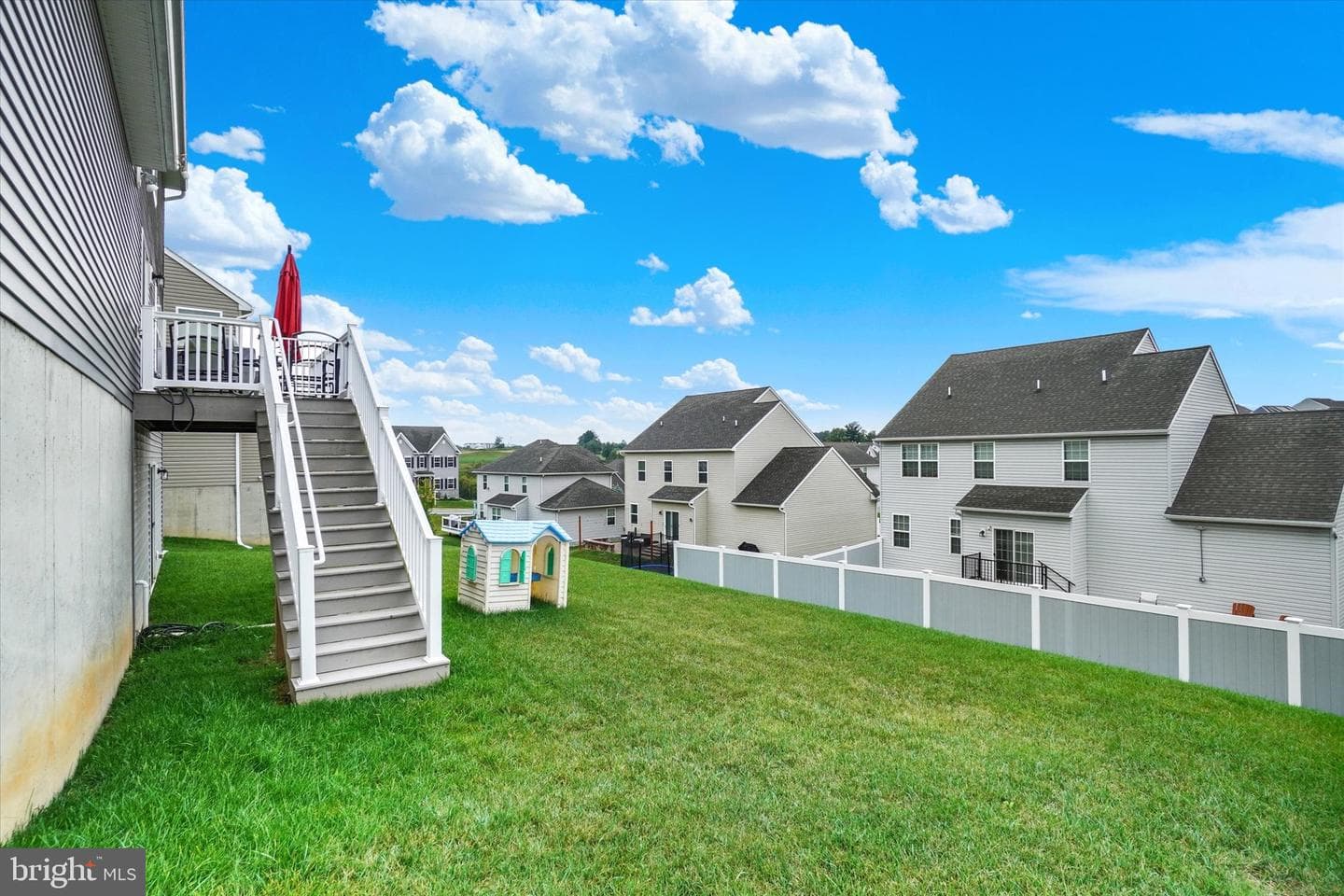 705 Seaton Drive photo 33