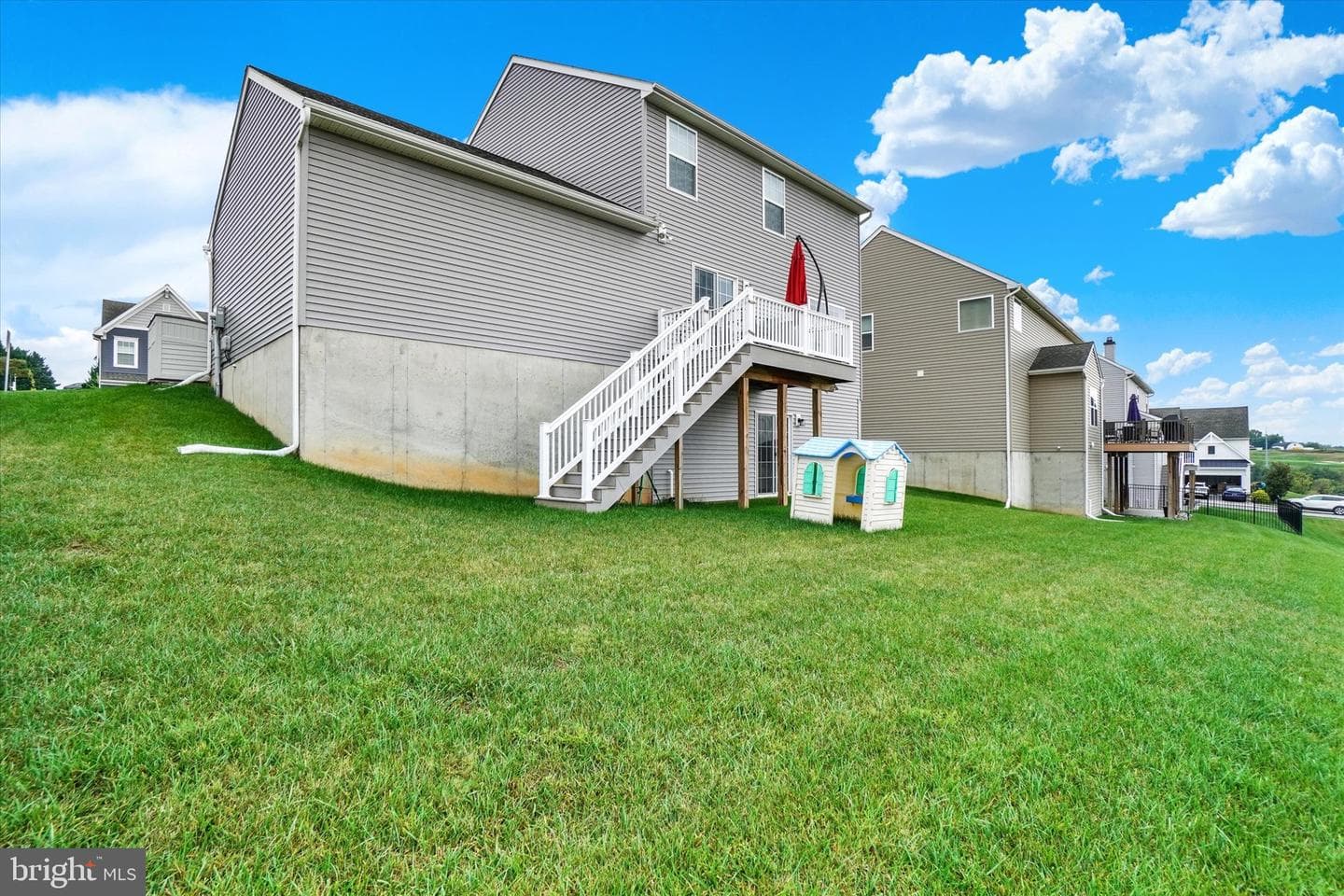 705 Seaton Drive photo 34