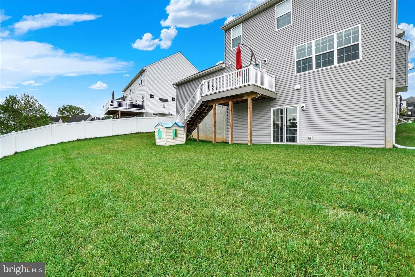 705 Seaton Drive photo 35