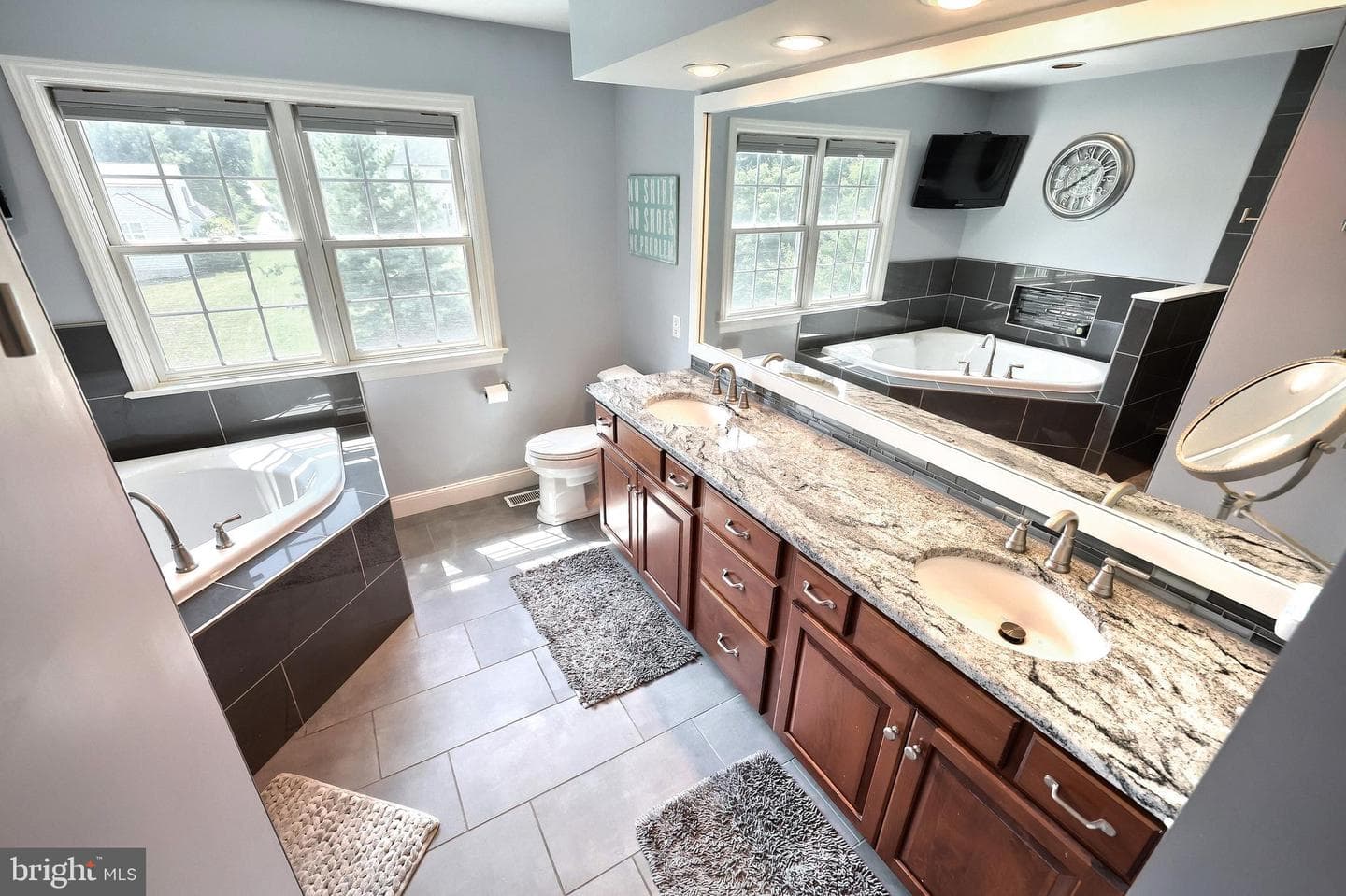 4220 Peach Orchard Hollow photo 35