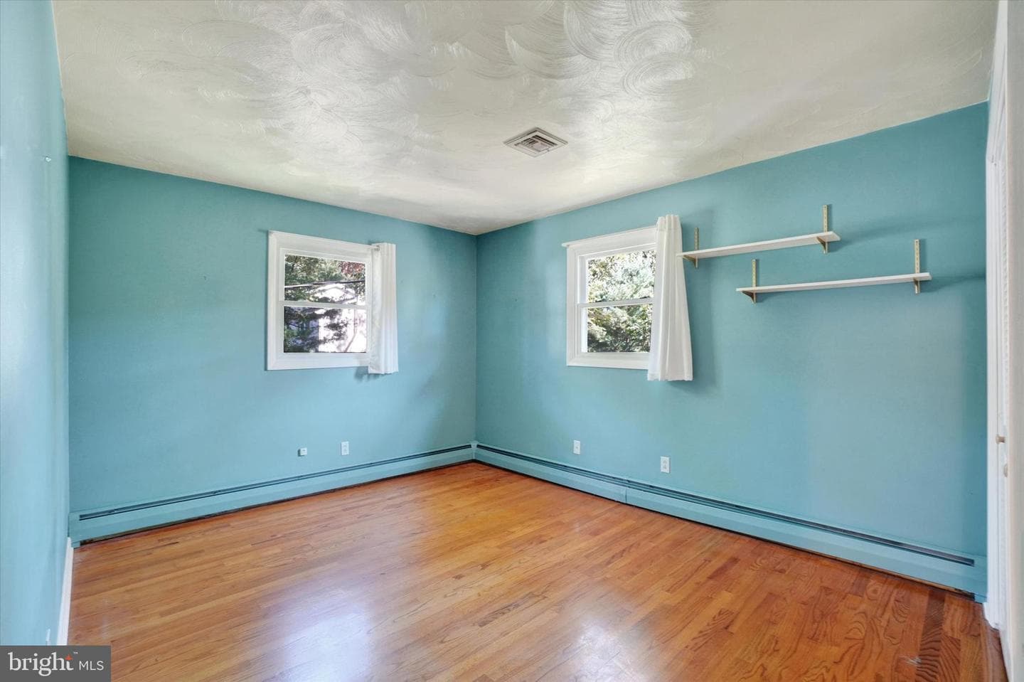 300 Holyoke Drive photo 14