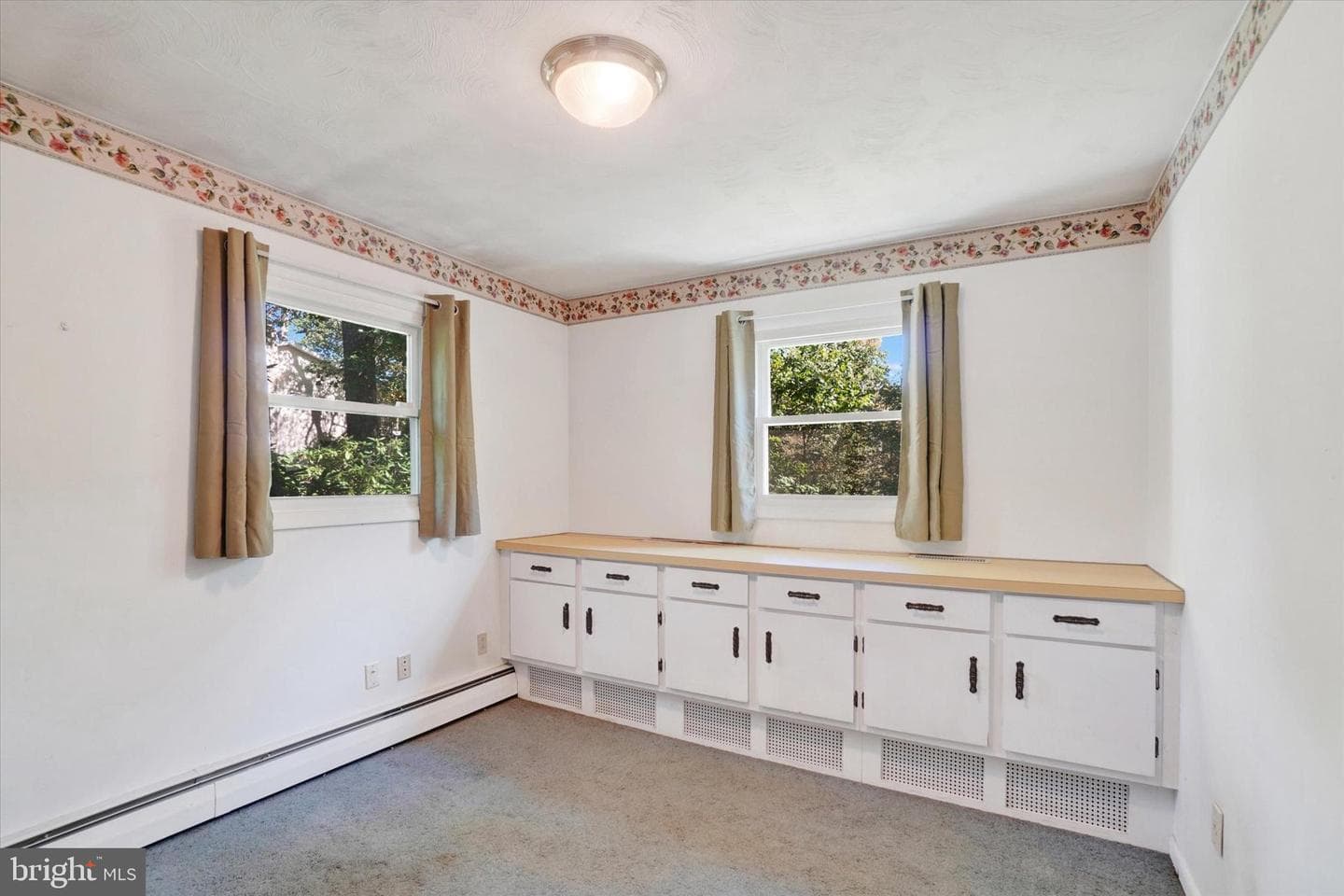 300 Holyoke Drive photo 18