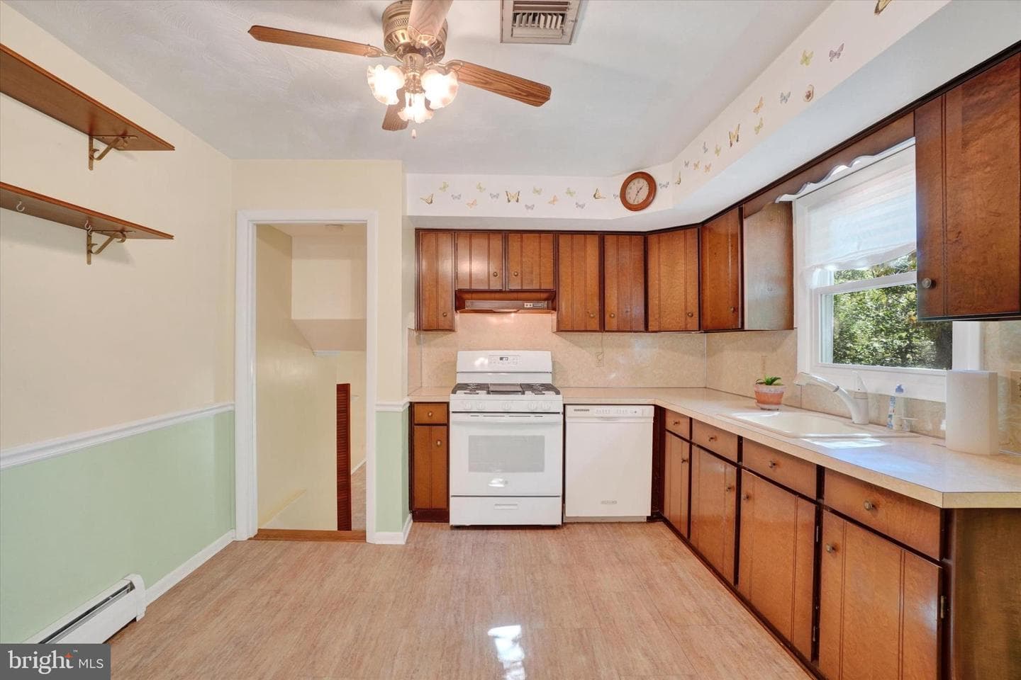 300 Holyoke Drive photo 7