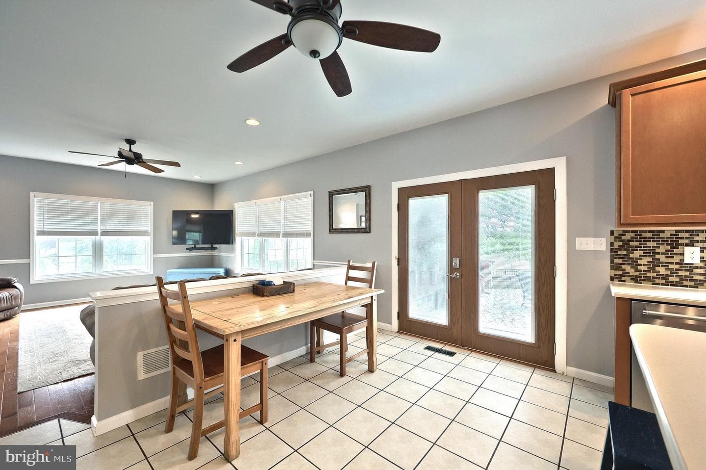 2140 Thoroughbred Court photo 20