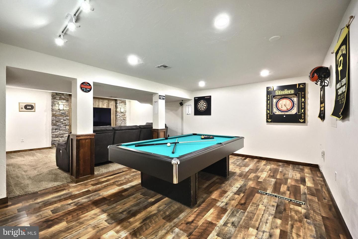 2140 Thoroughbred Court photo 41