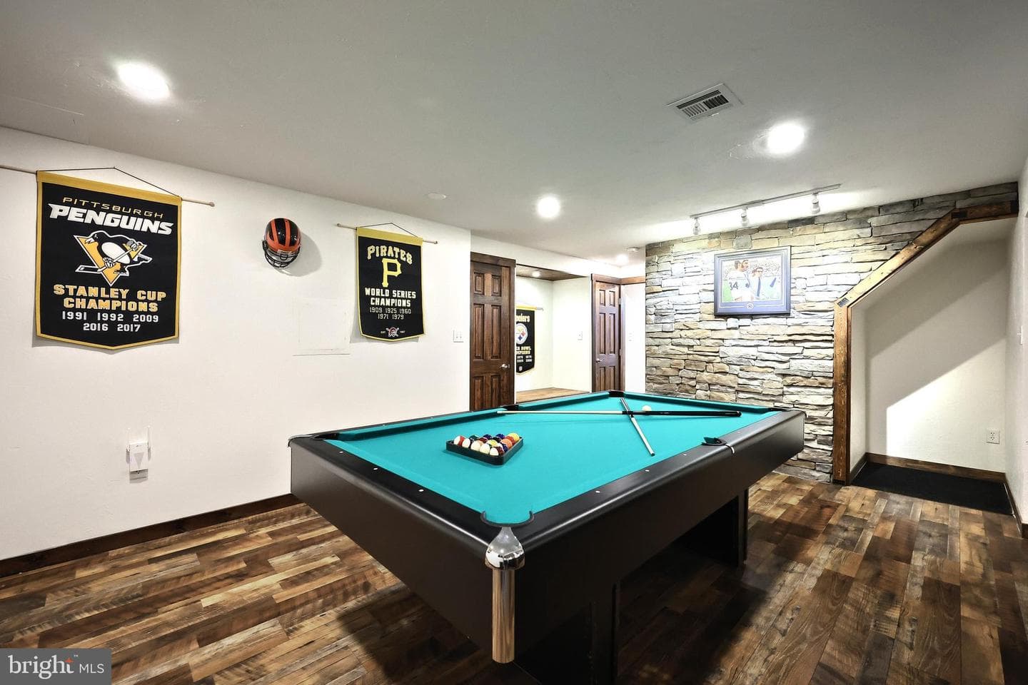 2140 Thoroughbred Court photo 42