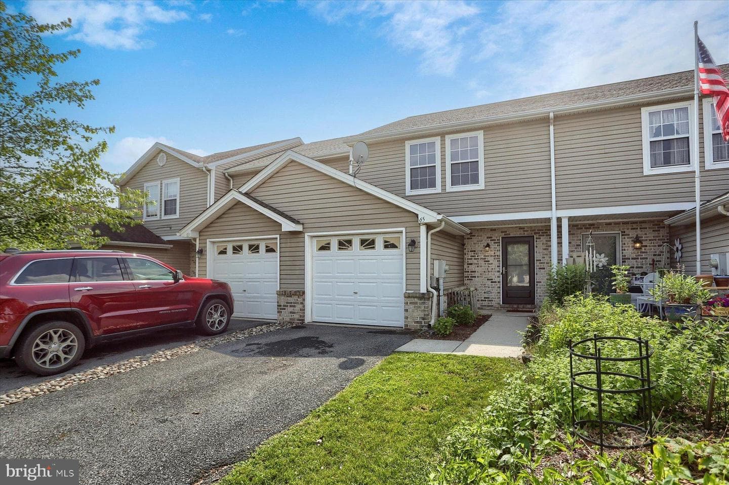 65 Clemens Drive photo 2