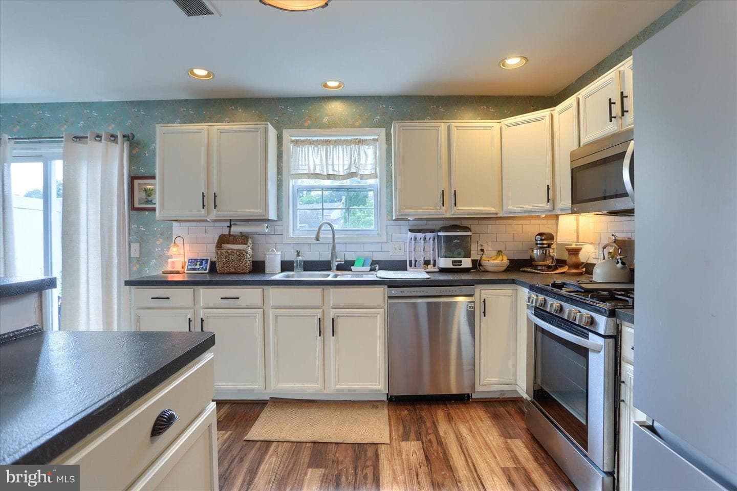 65 Clemens Drive photo 9