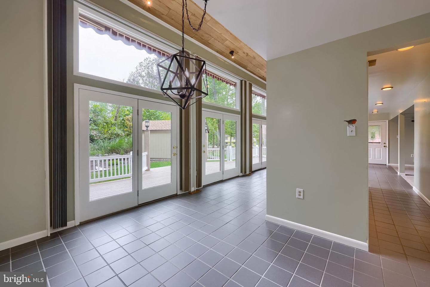 55 Deardorff Drive photo 33