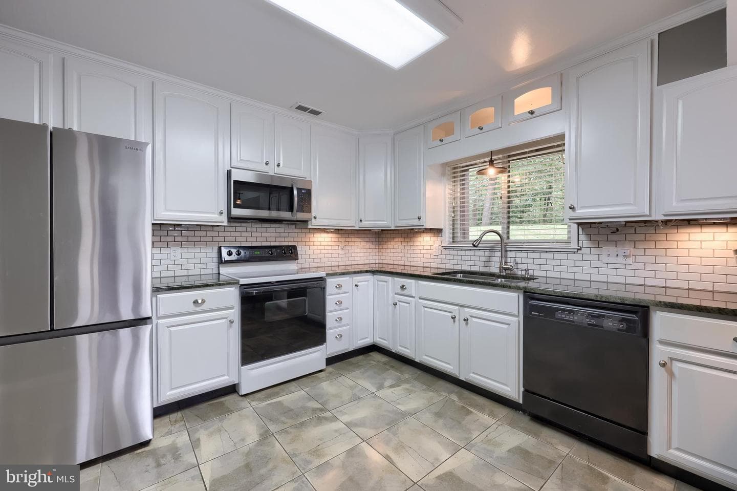 55 Deardorff Drive photo 37