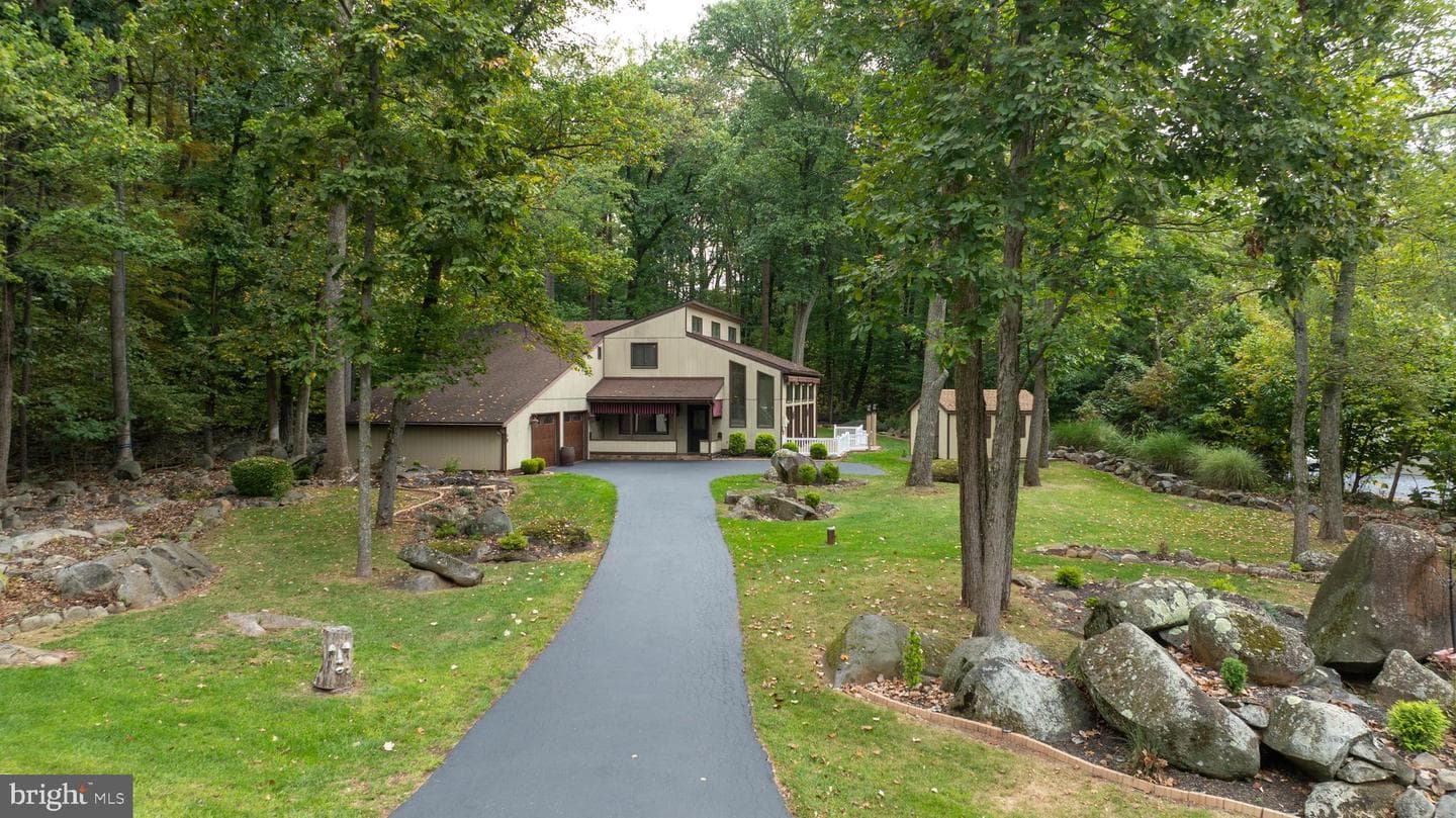 55 Deardorff Drive photo 8