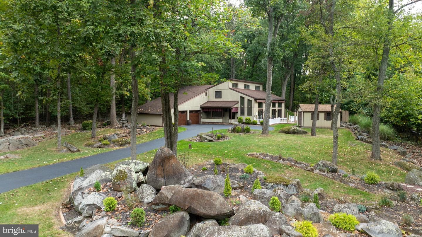 55 Deardorff Drive photo 80