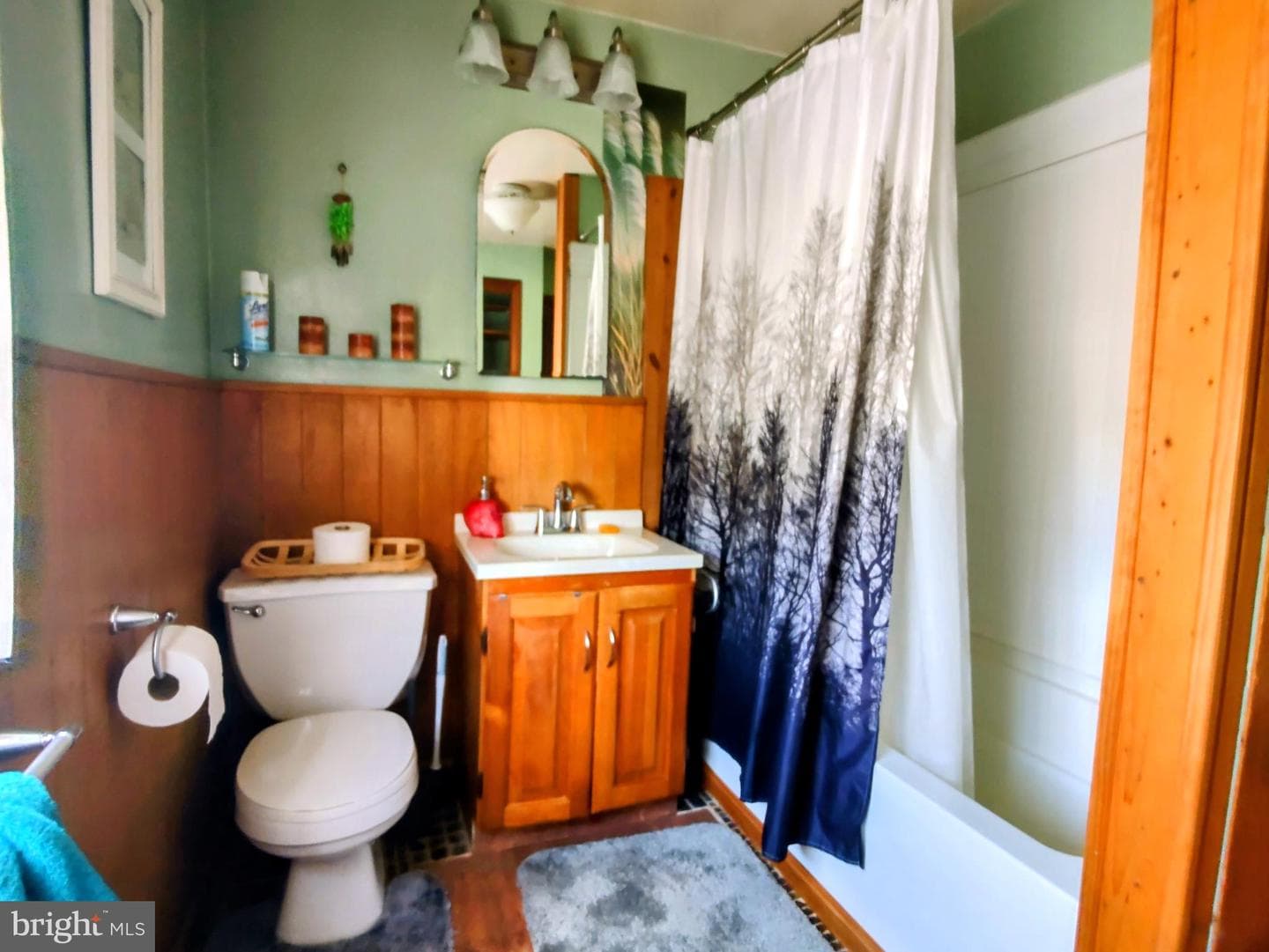 216 Charles Avenue photo 16