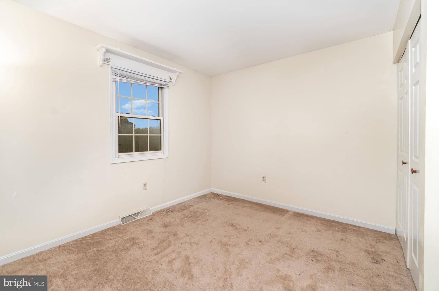 2625 Woodmont Drive photo 15