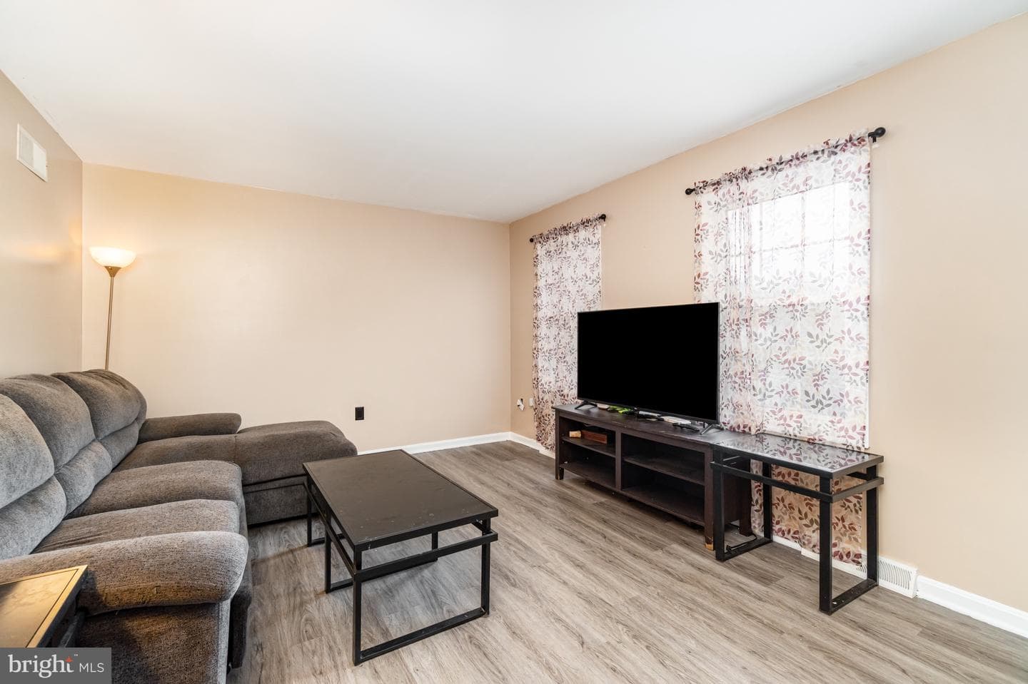 2625 Woodmont Drive photo 4