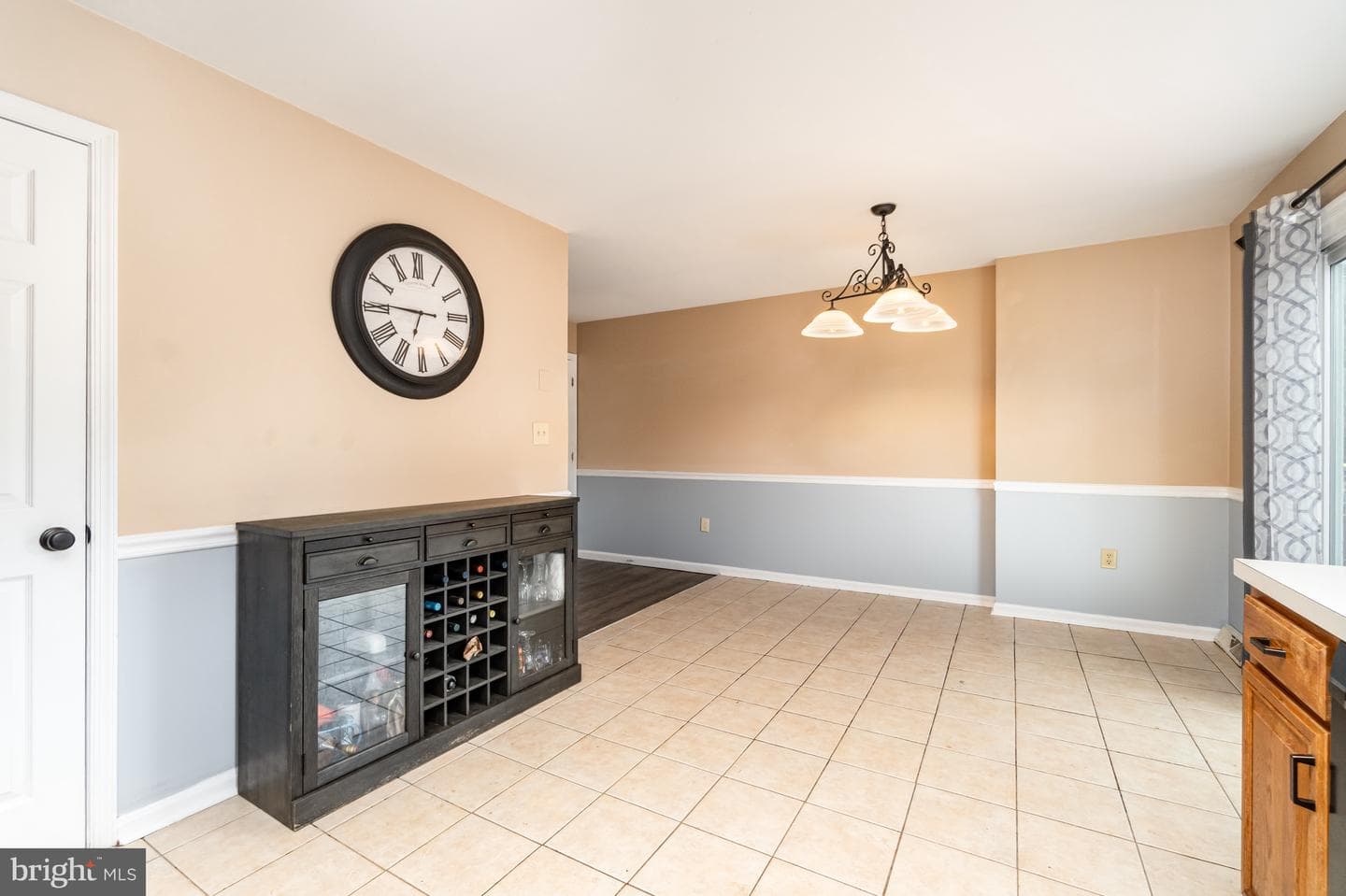 2625 Woodmont Drive photo 7