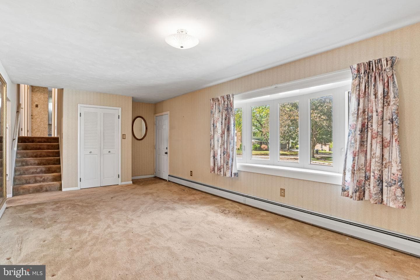 405 Clearview Road photo 6