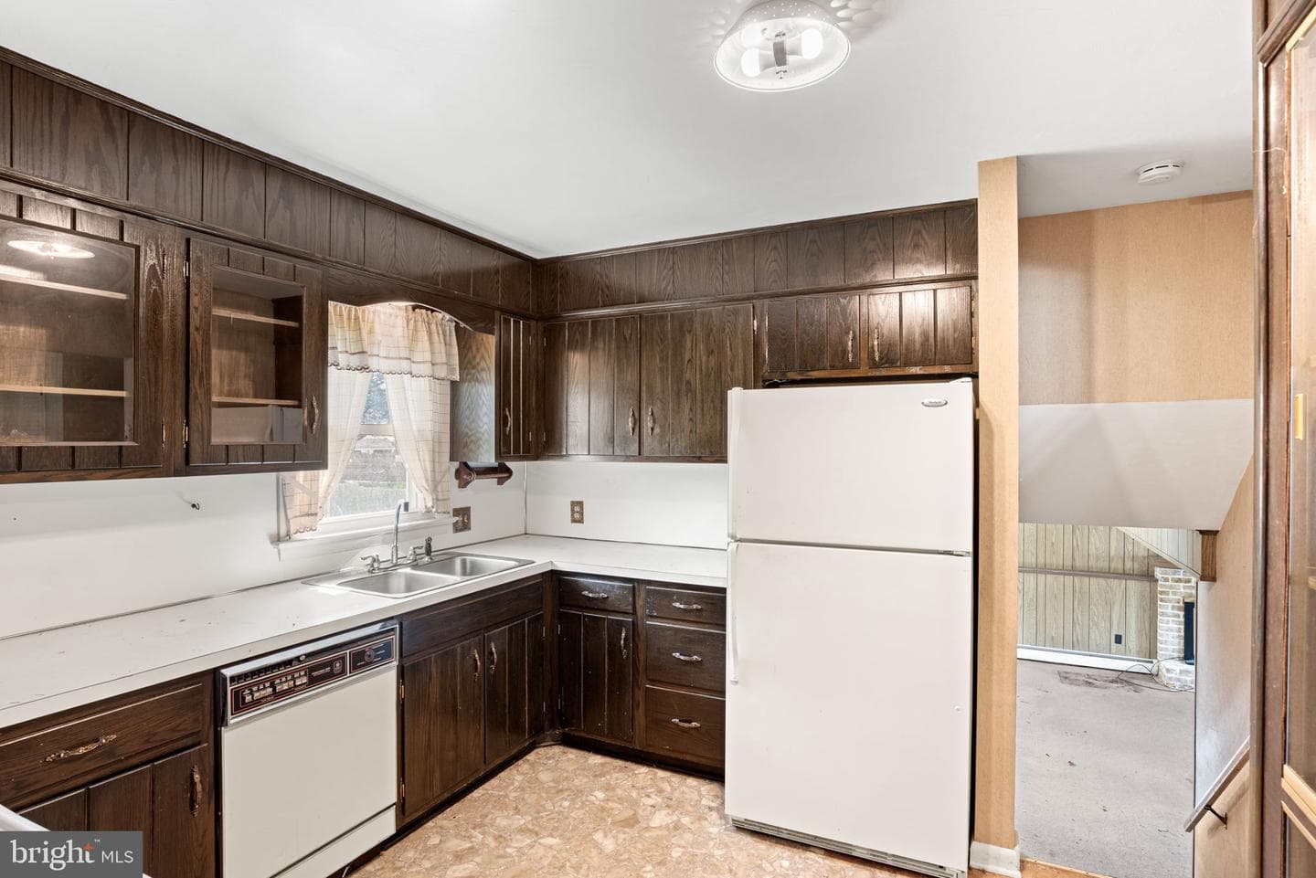 405 Clearview Road photo 9