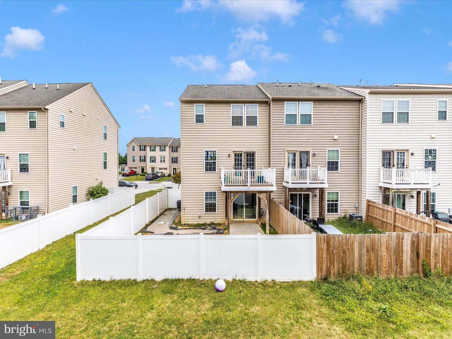 28 Brookside Avenue photo 43