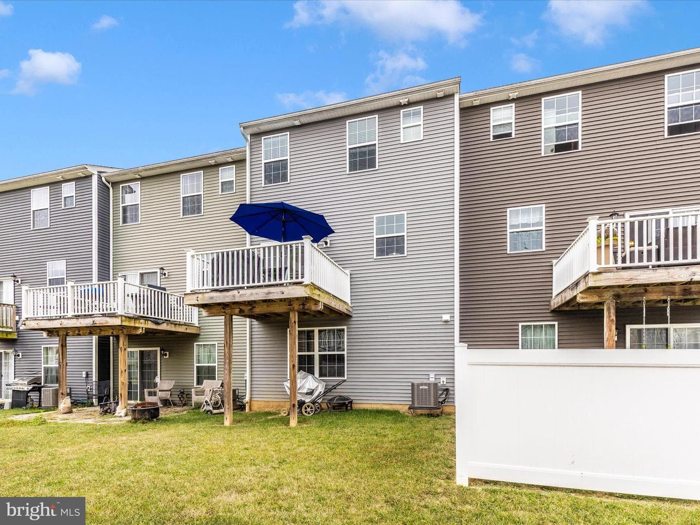 28 Brookside Avenue photo 49