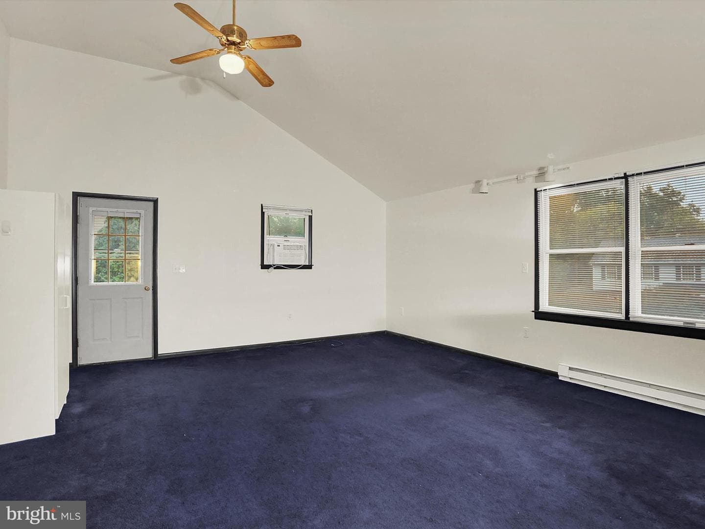 317 Hillcrest Drive photo 27